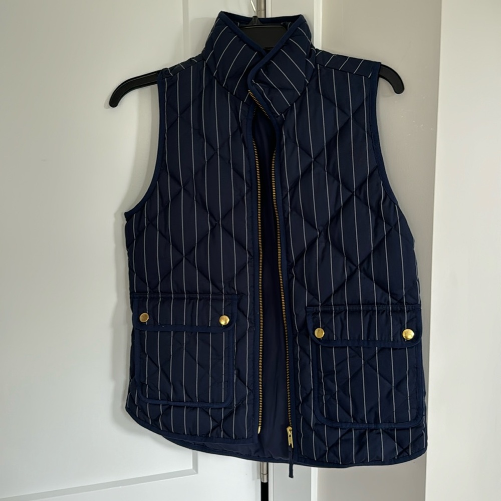 J crew pin striped quilted puffer vest in Navy Blue